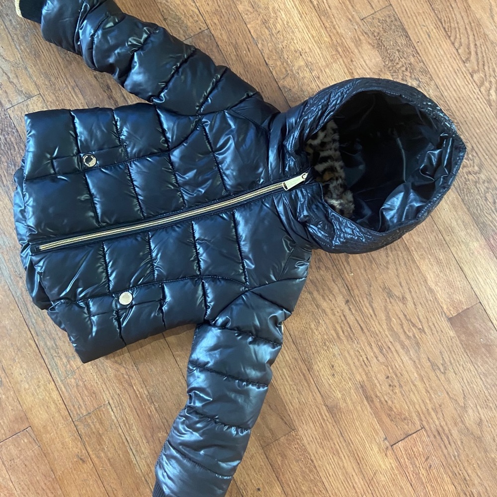 Super swanky hooded puff with gold detail